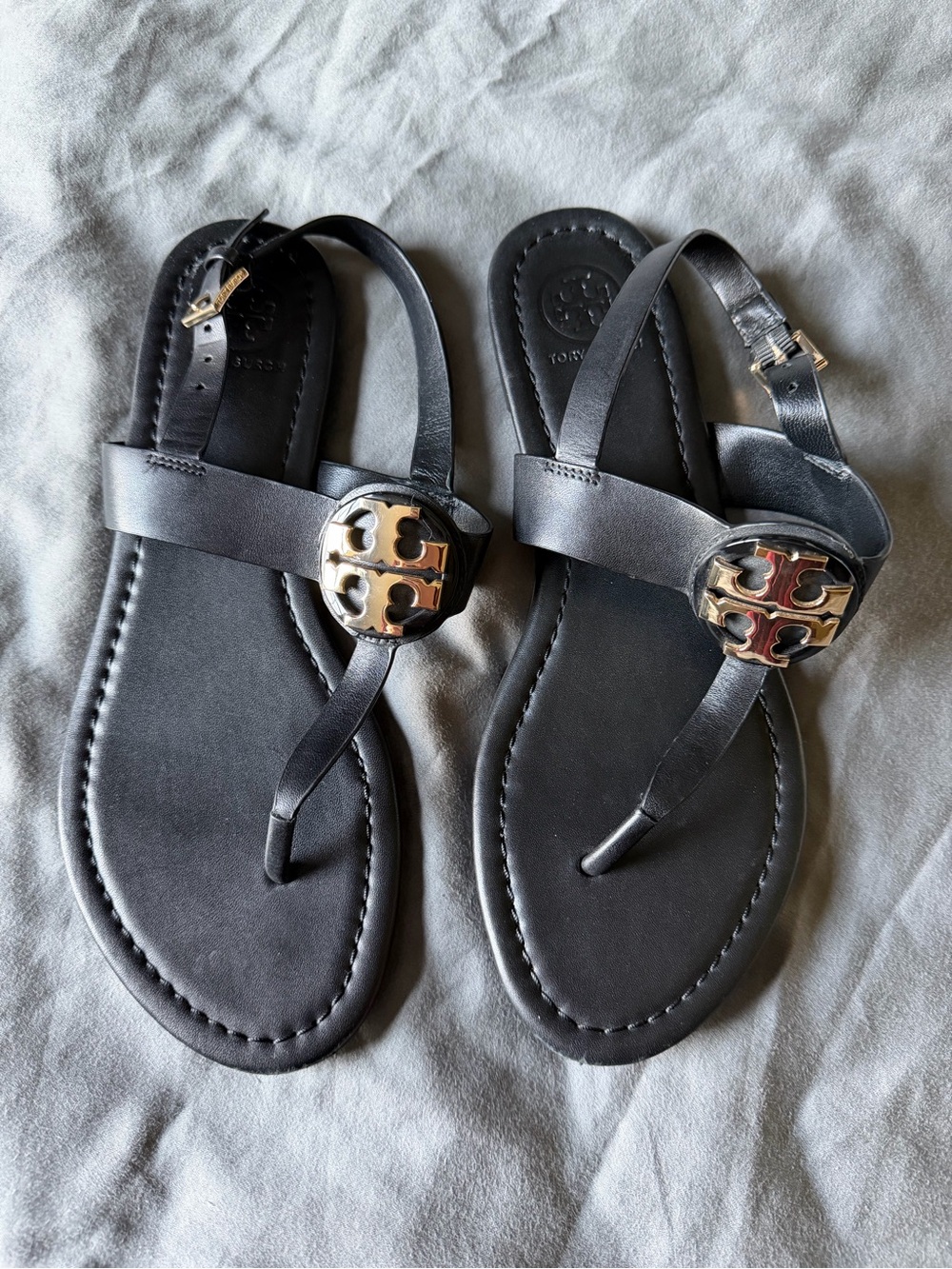 Tory Burch Black Leather Bryce Logo Medallion Thong Sandals